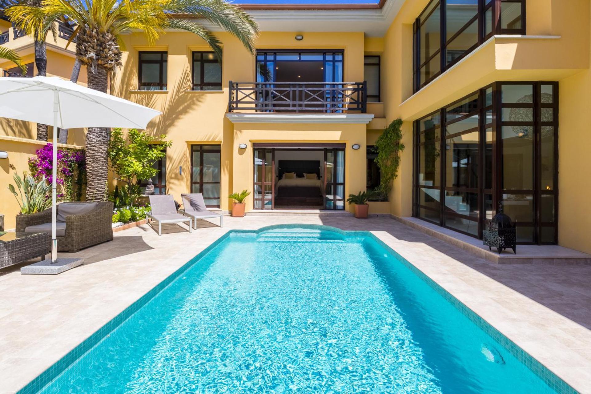 Casa Bahia De Banus Marbella